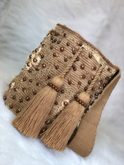 Medium Wayuu Embroidery 22x22