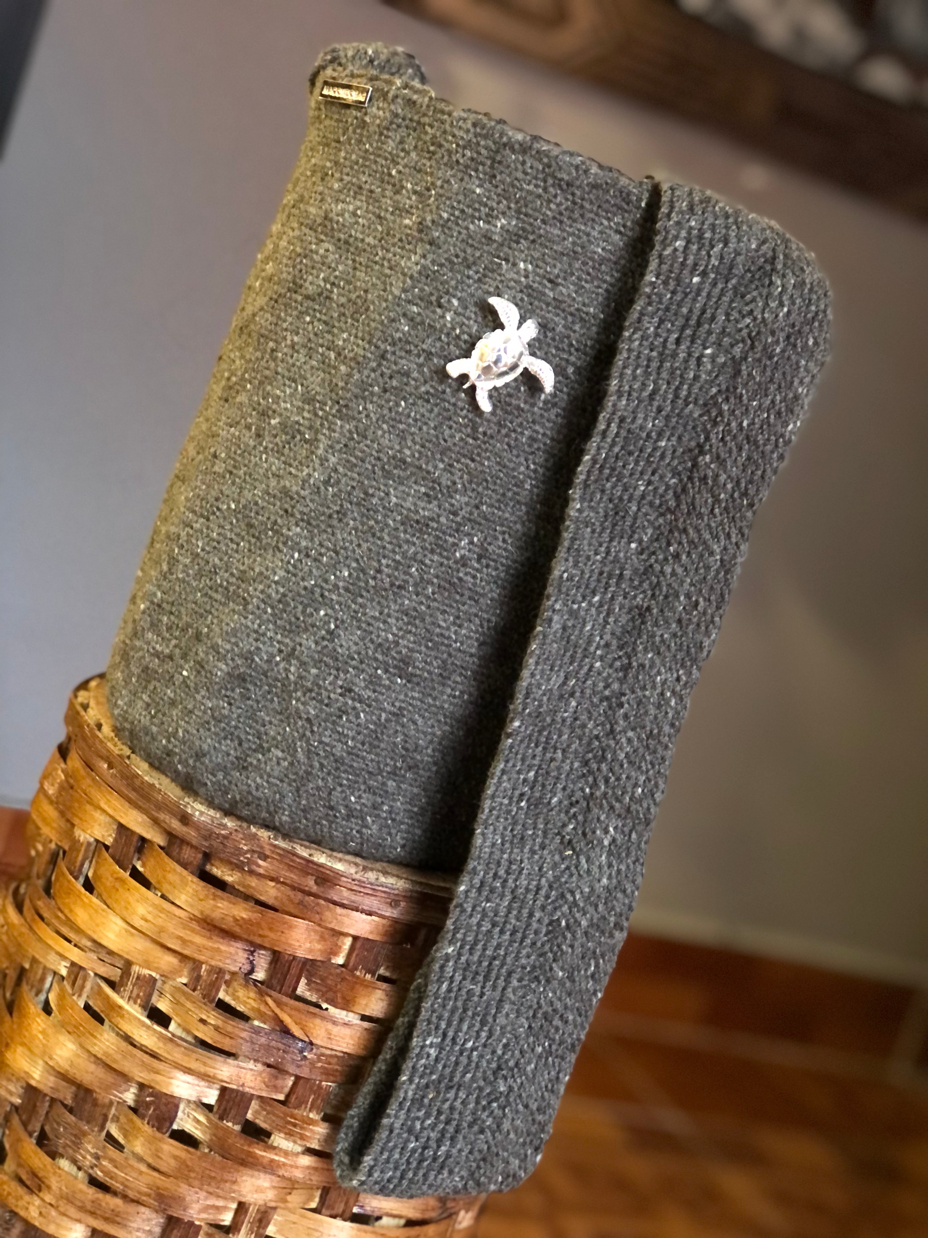 Medium Brooch Height 27 cm x Width 24 cm