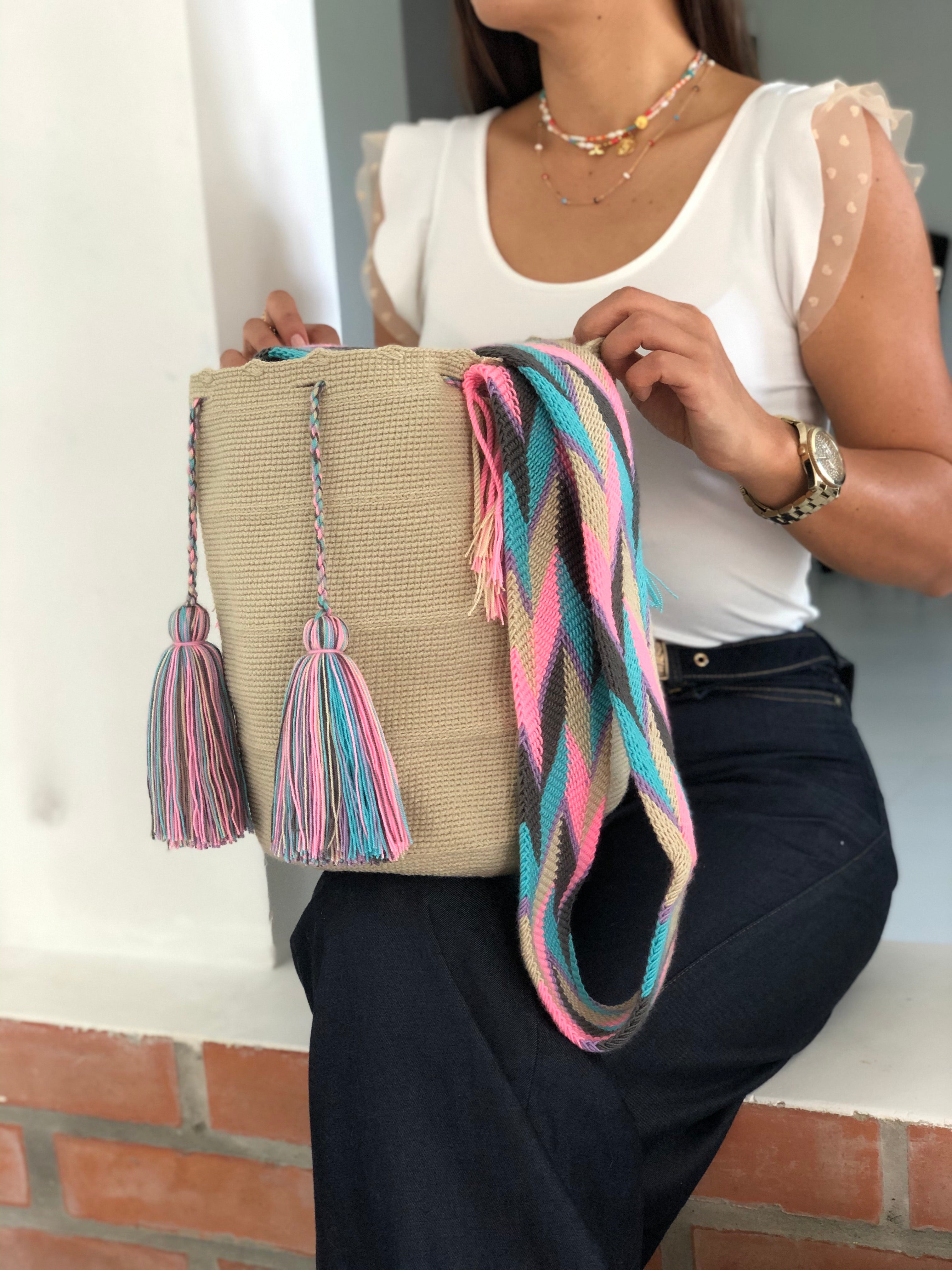 Mochilas wayuu de un solo color hot sale